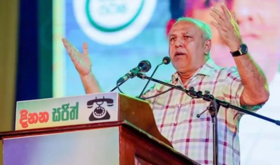 සජිත්ගේ රැළියකදී රවුෆ් හකීම්ට හූ සංග්‍රහයක්