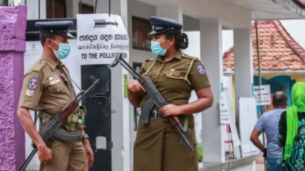 සියල්ල සූදානම්.. පොලිස් නිලධාරීන් 50,000ක් යොදවයි.!