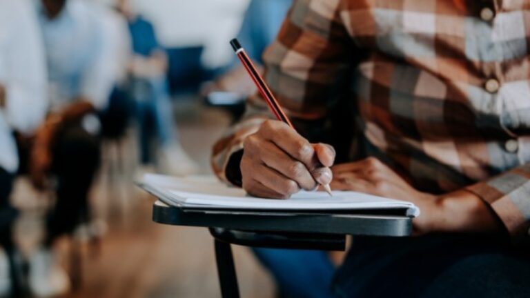 මඟ බලාන සිටි තරඟකාරී විභාගයකට දින නියම වෙයි