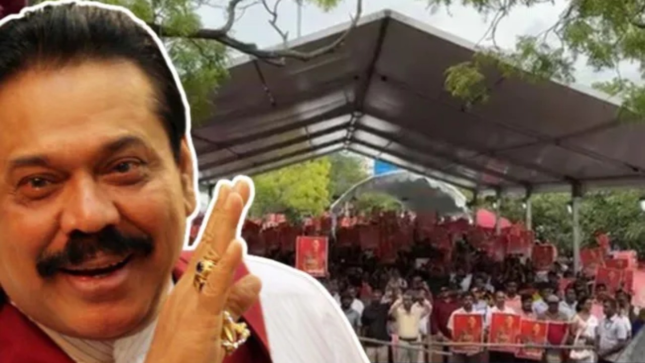 “ඔහෙලට එපානම් මටත් එපා” ජනතා හූ හඬ මැද මහින්ද අඩි…