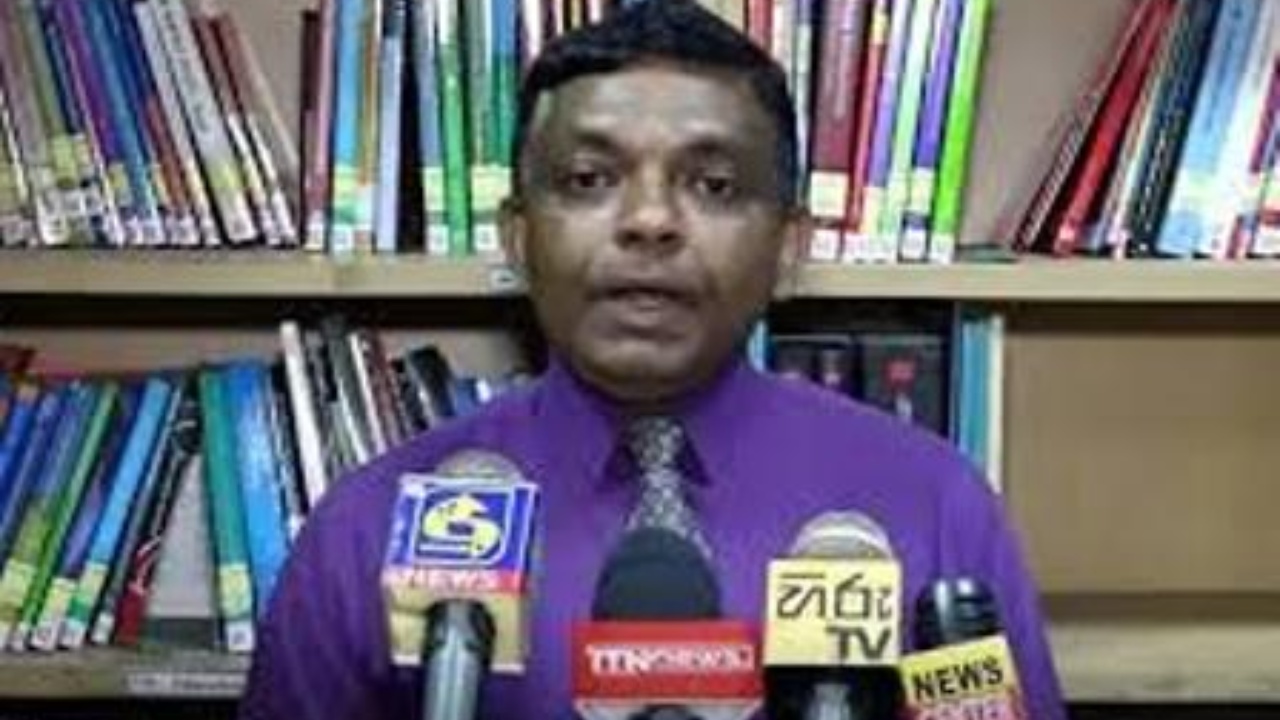 වේදිකාවේ කියන මුසා පිළිගන්න එපා… IMF ගිවිසුම වෙනස් කරන්න බෑ……