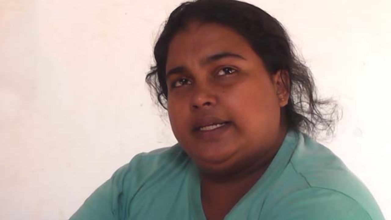 සියදිවි නසා ගත් පොලිස් නිලධාරියාගේ බිරිඳ කළ හෙළිදරව්ව 