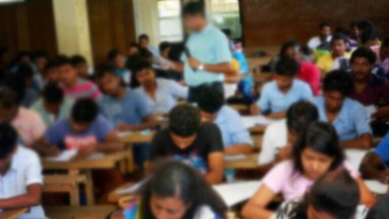 උපකාරක පන්ති චක්‍රලේඛය විසිවෙයි.!