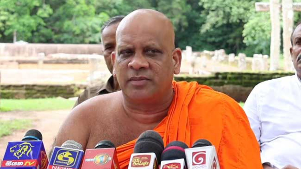 රට පාලනය කළ නායකයන්ගේ අර්බුදයට විසඳුම වන්නේ ණය ගැනීම හෝ…