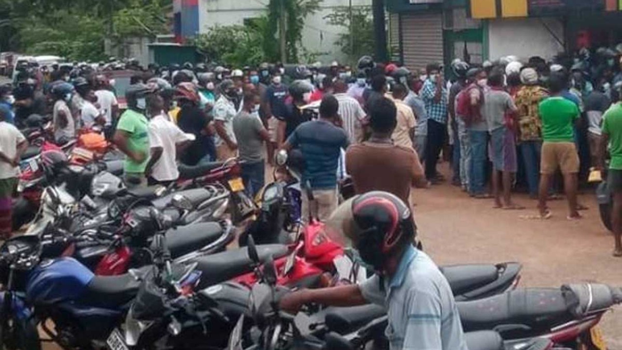 ජය සමරන්න තදටම සැරසෙති.. තැබෑරුම්වල සතියක වෙලදාම වරුවෙන්