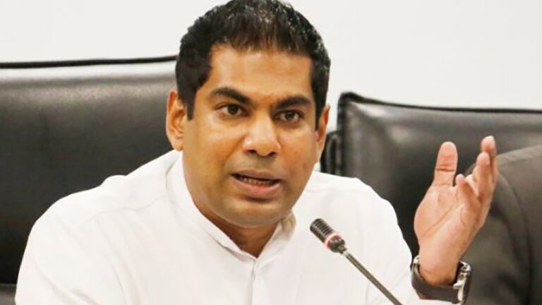 මිල සූත්‍රයට අනුව ඉන්ධන මිල තවත් අඩු කරන්න පුළුවන්.!