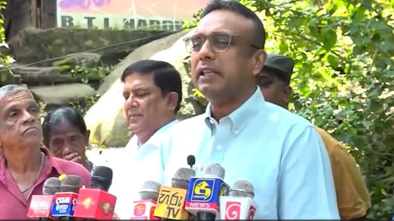 ජනතා විමුක්ති පෙරමුණේ ගාල්ලේ කැන්වසින් කරන්න කැස්බෑවෙන් බස් විසි පහක් – මනූෂ