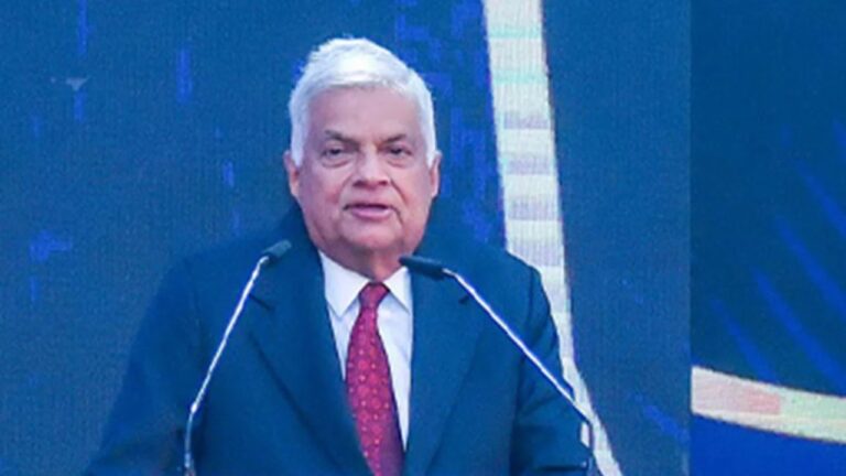 හිටපු ජනපති රනිල් ඉන්දියාවට.!