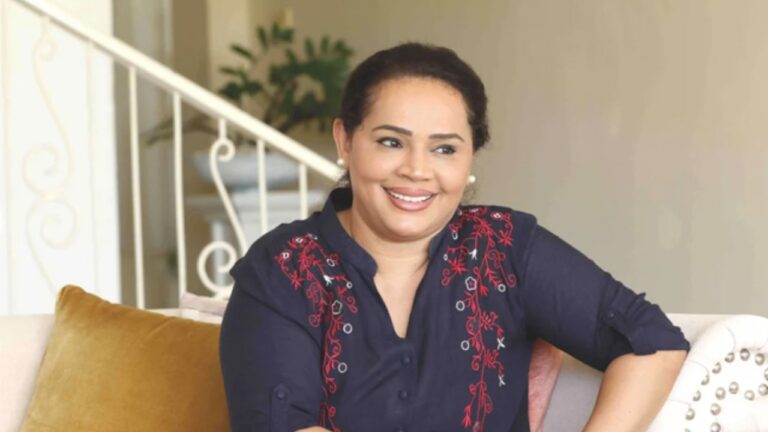 අනුරගේ වශී බෝලය මහින්දගේ බෝලයට වඩා බලවත්.! ඩයනා