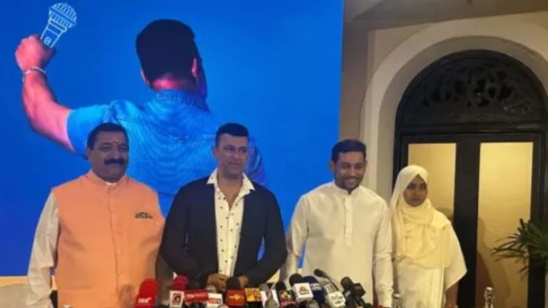 රංජන් නැවතත් සුපුරුදු රිද්මයේ.. පළමු මාධ්‍ය හමුවේදීම වටේටම බෙදයි.!