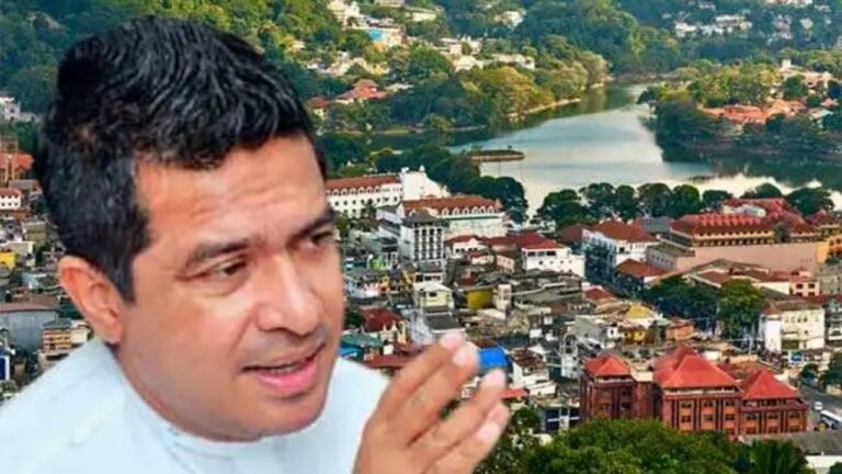 මහනුවර ඉල්ලා සුජීව ඩෙඟා නටලා.. උද්ඝෝෂණයකුත් ලෑස්ති කරලා.!