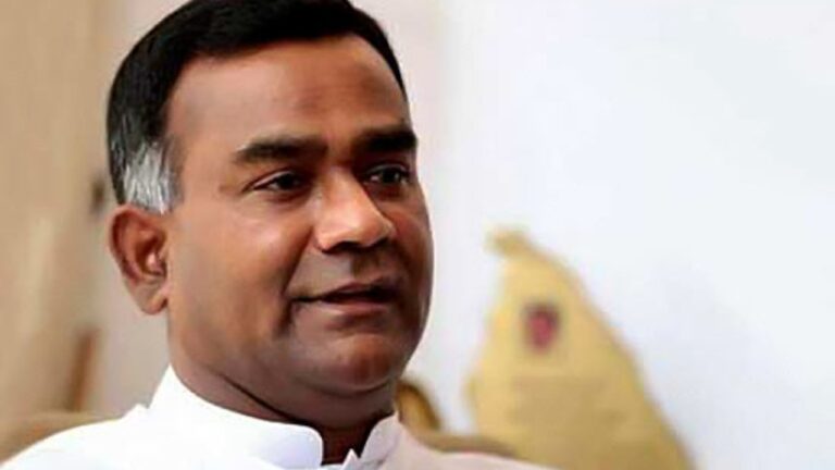 තිස්සට දැනෙන්නේ නැති නිසා දුවන්නෙ නැති අනුරගේ ආණ්ඩුව.!