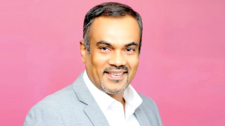 අන්තර්ජාල සේවා බද්ද වෙන රටක් ගහන්න කලින් අපි ගැහුවා…! – ආර්ථික නි. ඇමති