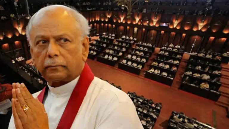 පාර්ලිමේන්තු යන්න බැරිව දිනේෂ් හඬා වැටෙයි.!