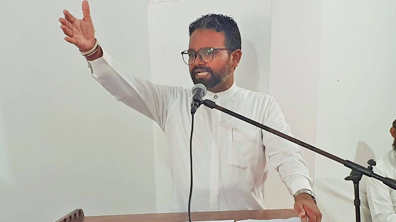මාලිමාණ්ඩුව ආව විතරයි පාතාළය කලබල වෙලා… ඝාතනවලට හේතුව එයයි…! –…