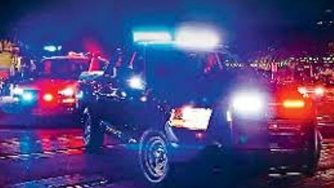 හංවැල්ලේ VIP රථ පෙළපාළිය ගියේ මගුල් ගෙදරක…! – පොලිස් මාධ්‍ය…