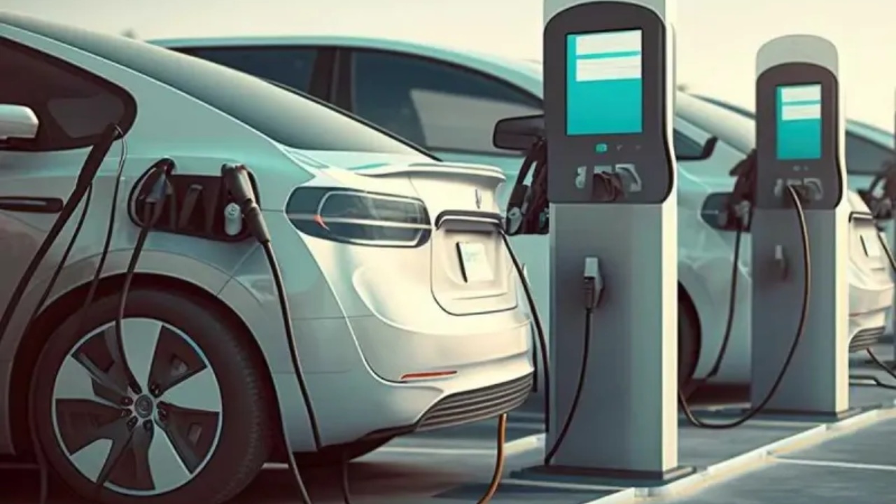 ඉලෙක්ට්‍රික් වාහන ආනයනය ගැන දැනුම්දීමක්.!