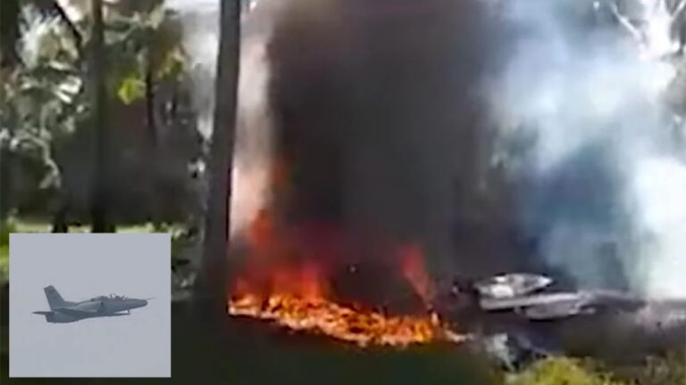 ගුවන් යානයක් වාරියපොලට කඩා වැටේ