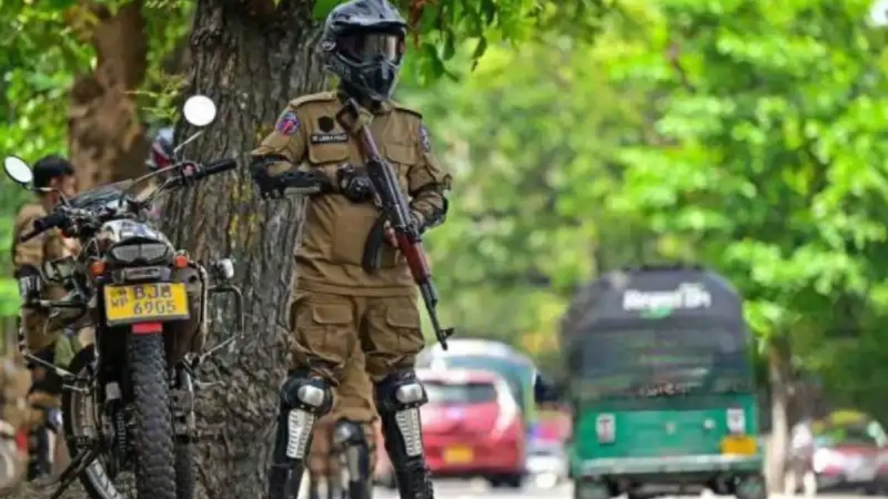 පොලීසිය වැඩ අරඹයි.. ක්ෂණිකව ක්‍රියාත්මක වන විශේෂ බලඝනයක්.!